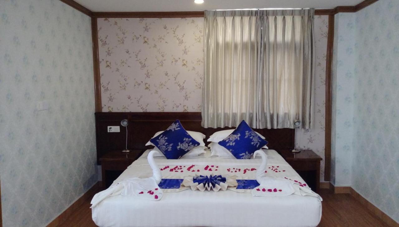 יאנגון Myanmar Sport Hotel מראה חיצוני תמונה