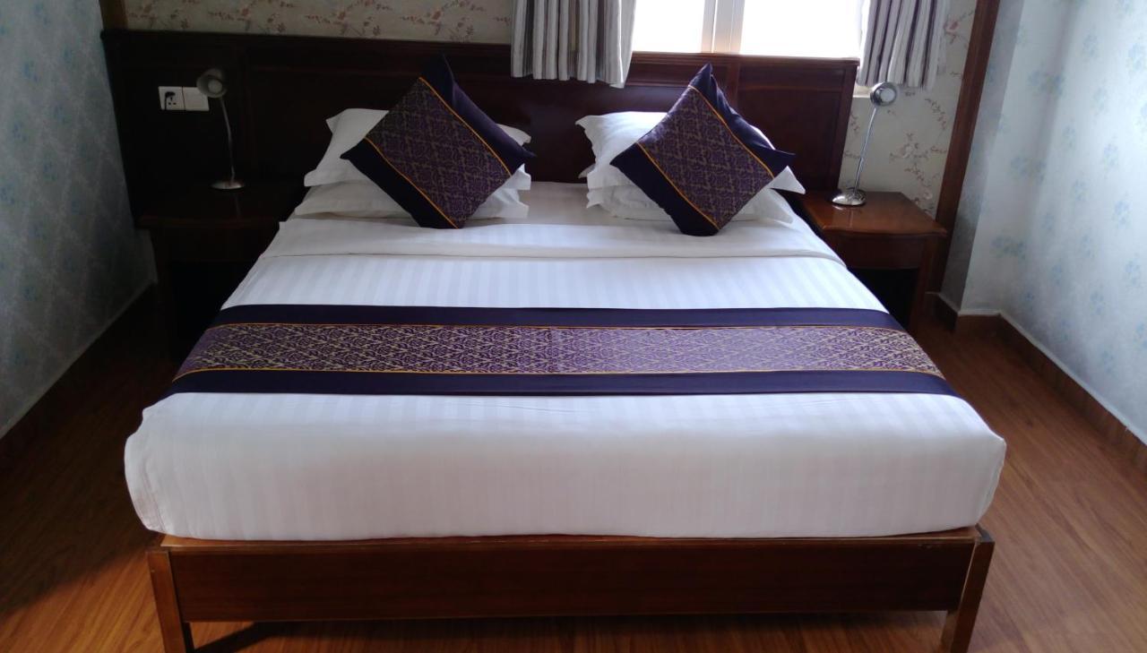 יאנגון Myanmar Sport Hotel מראה חיצוני תמונה